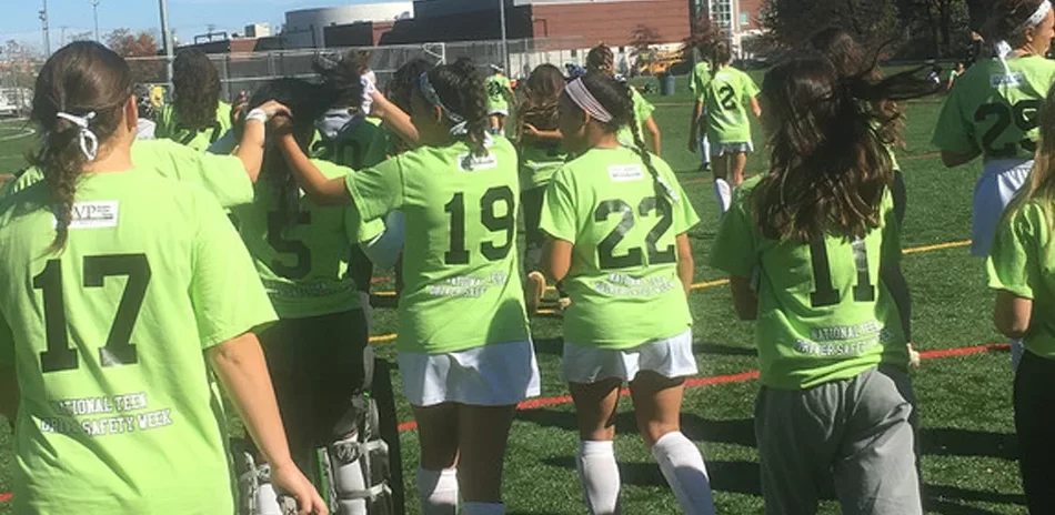 Hamden High School Field Hockey Team Promotes National Teen Driver Safety Week